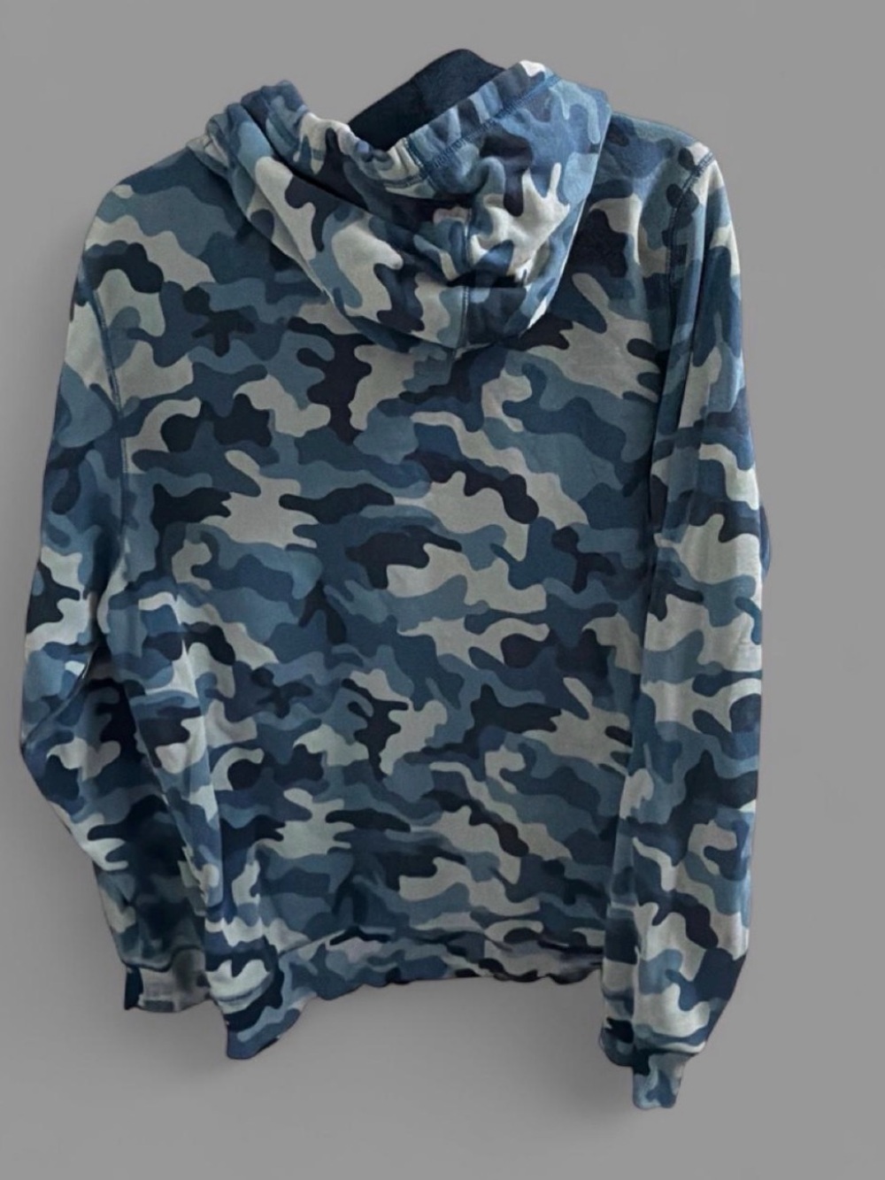 Under Armour Men's Blue Camouflage Hooded Pullover